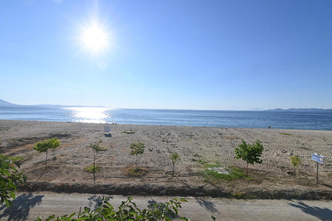 Greece Asprovalta Rooms Accomodation Apartment Hotel Petalo ภายนอก รูปภาพ