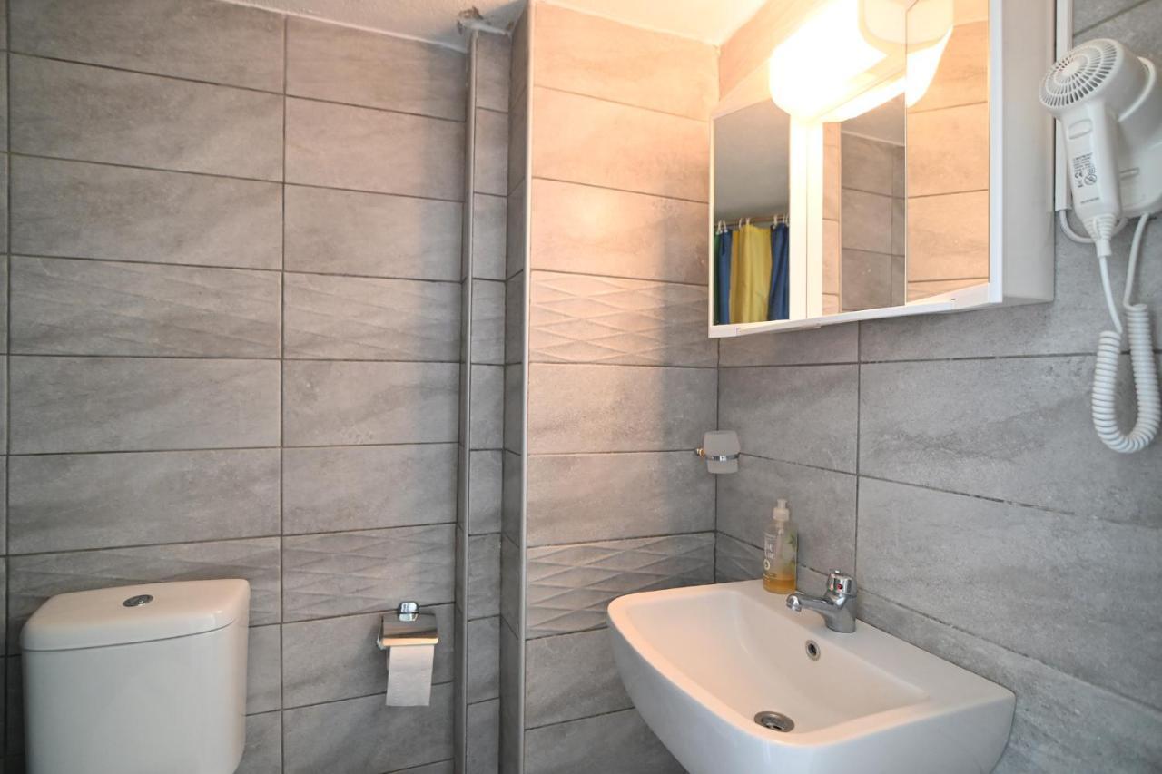 Greece Asprovalta Rooms Accomodation Apartment Hotel Petalo ภายนอก รูปภาพ