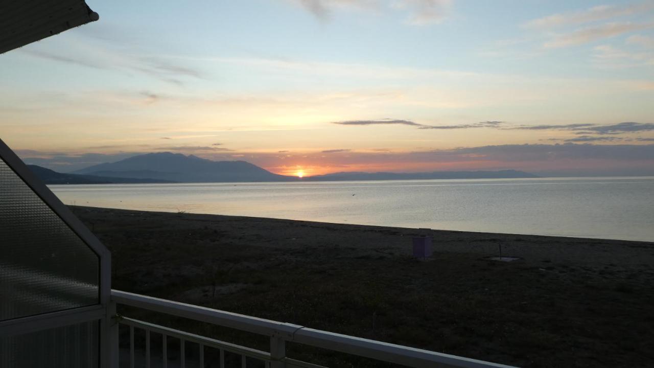 Greece Asprovalta Rooms Accomodation Apartment Hotel Petalo ภายนอก รูปภาพ